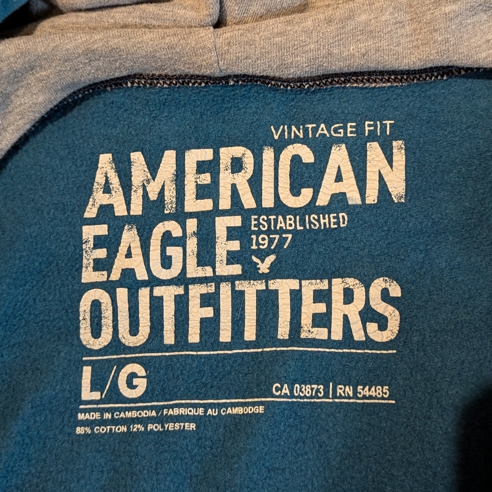American Eagle Vintage Zip Up Large